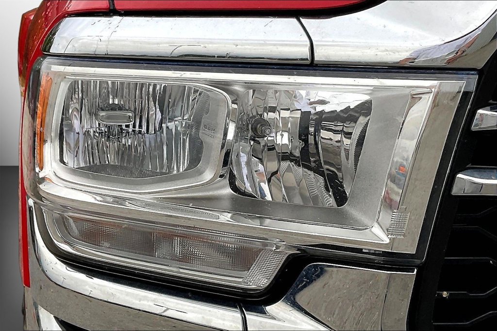Used 2023 RAM 3500 Tradesman w/ Chrome Appearance Group AWD/4WD image 29