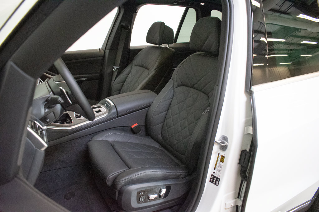 New 2026 BMW X5 xDrive40i AWD/4WD image 21