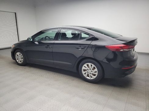 Used 2018 Hyundai Elantra SE FWD image 3