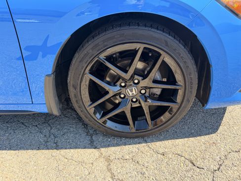 Used 2024 Honda Civic Sport image 10