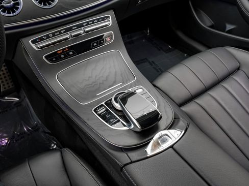 Used 2023 Mercedes-Benz E 450 Cabriolet image 23