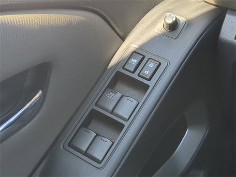 Used 2023 Nissan Frontier SV w/ SV Convenience Package image 26