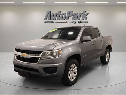 Used 2020 Chevrolet Colorado LT w/ Safety Package AWD/4WD image 8