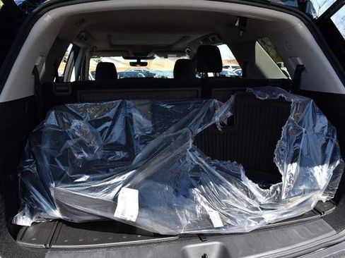 New 2026 Nissan Pathfinder Platinum image 32