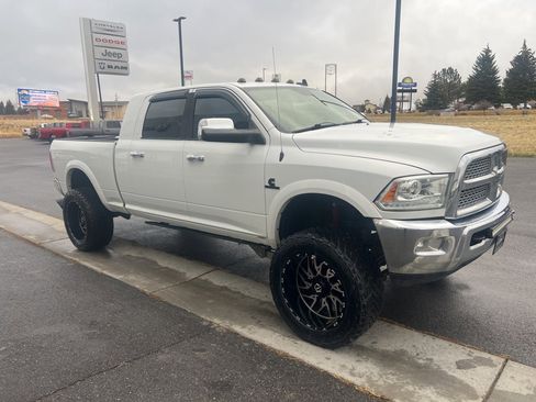 Used 2014 RAM 3500 Laramie w/ Cold Weather Group image 8