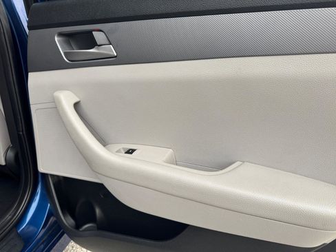 Used 2019 Hyundai Sonata SE image 25