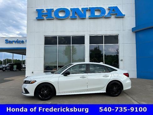 Certified 2024 Honda Civic Sport image 1
