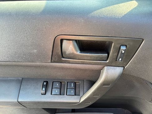 Used 2009 Ford Focus SE image 15