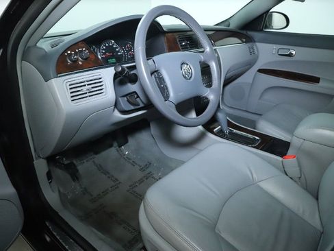 Used 2007 Buick LaCrosse CXL w/ Chromed Appearance Package image 21