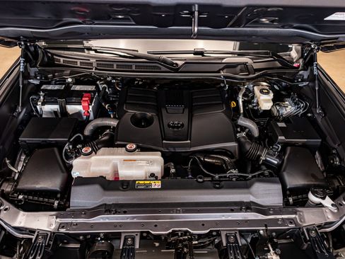 Used 2024 Toyota Tundra SR5 w/ SR5 Premium Package image 30