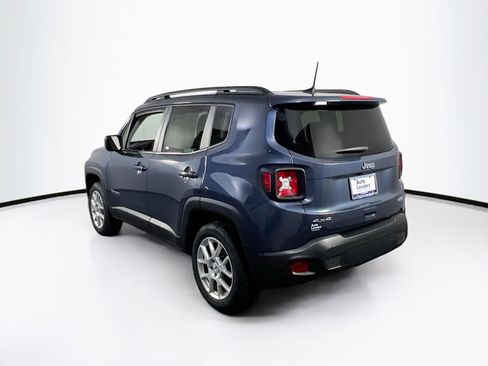Used 2022 Jeep Renegade Latitude w/ Convenience Group AWD/4WD image 7