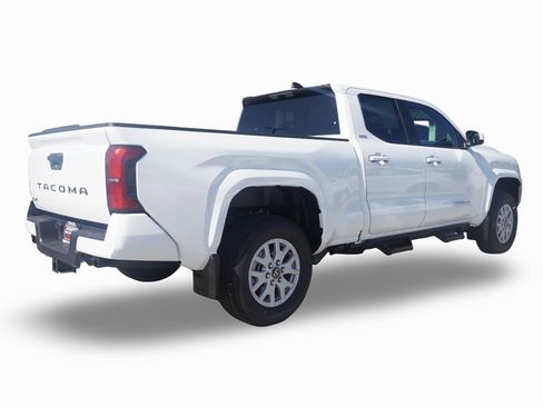 New 2025 Toyota Tacoma SR5 image 3