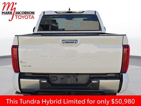 Used 2024 Toyota Tundra Limited image 12