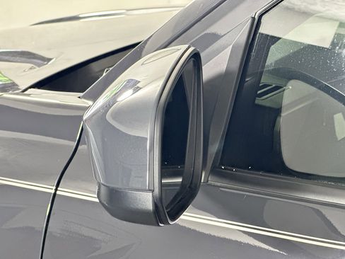 Used 2025 Toyota Tacoma SR5 image 10