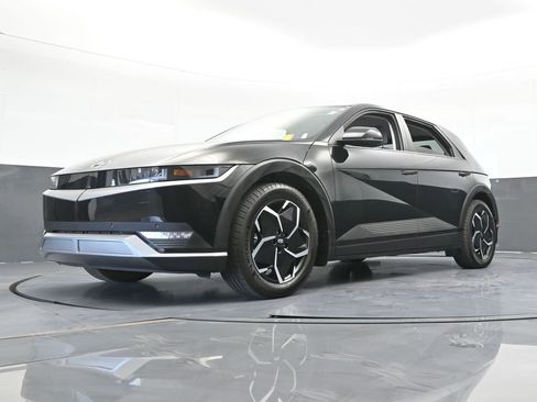 Used 2024 Hyundai Ioniq 5 SEL image 60