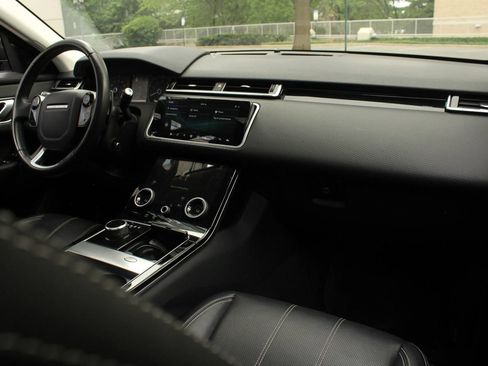 Used 2020 Land Rover Range Rover Velar S AWD/4WD image 26