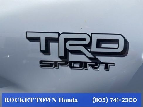 Used 2025 Toyota Tacoma TRD Sport w/ TRD Sport Upgrade Package AWD/4WD image 8