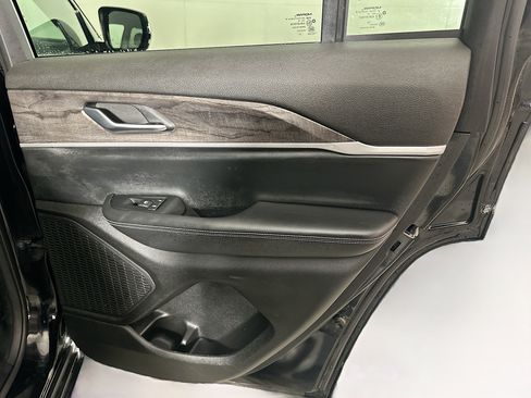 Used 2023 Jeep Grand Cherokee Limited w/ Trailer Tow Prep Group (B) image 30