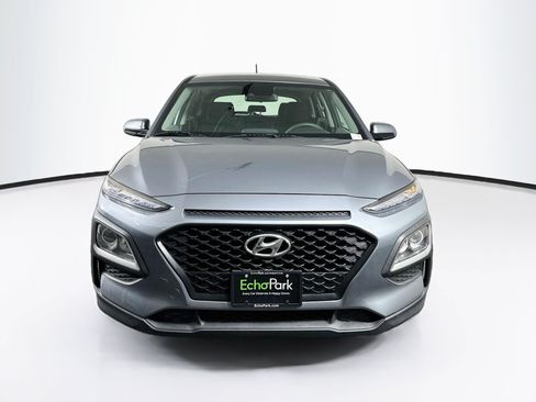 Used 2020 Hyundai Kona SE AWD/4WD image 2