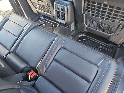 New 2025 Ford Bronco Big Bend image 11