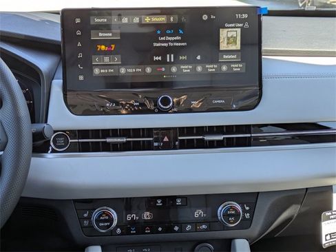 New 2025 Mitsubishi Outlander SEL image 18