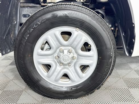 Used 2025 Toyota Tundra SR w/ SR Tow Package RWD image 31