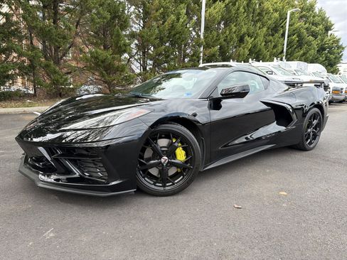 Used 2020 Chevrolet Corvette Stingray Premium Cpe w/ 3LT Preferred Equipment Group image 5