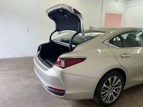 Used 2021 Lexus ES 250 w/ Premium Package AWD/4WD image 10