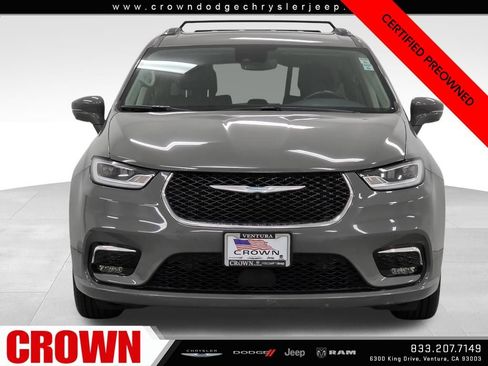 Certified 2021 Chrysler Pacifica Touring-L image 2