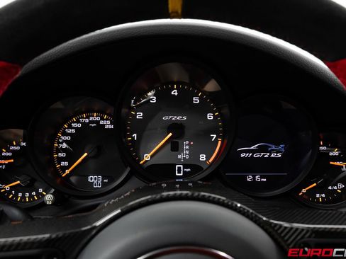 Used 2019 Porsche 911 GT2 RS RWD image 37