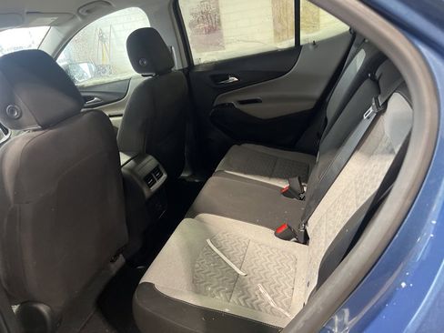 Used 2024 Chevrolet Equinox LS w/ LS Convenience Package image 8