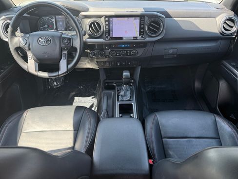 Used 2021 Toyota Tacoma TRD Pro AWD/4WD image 25