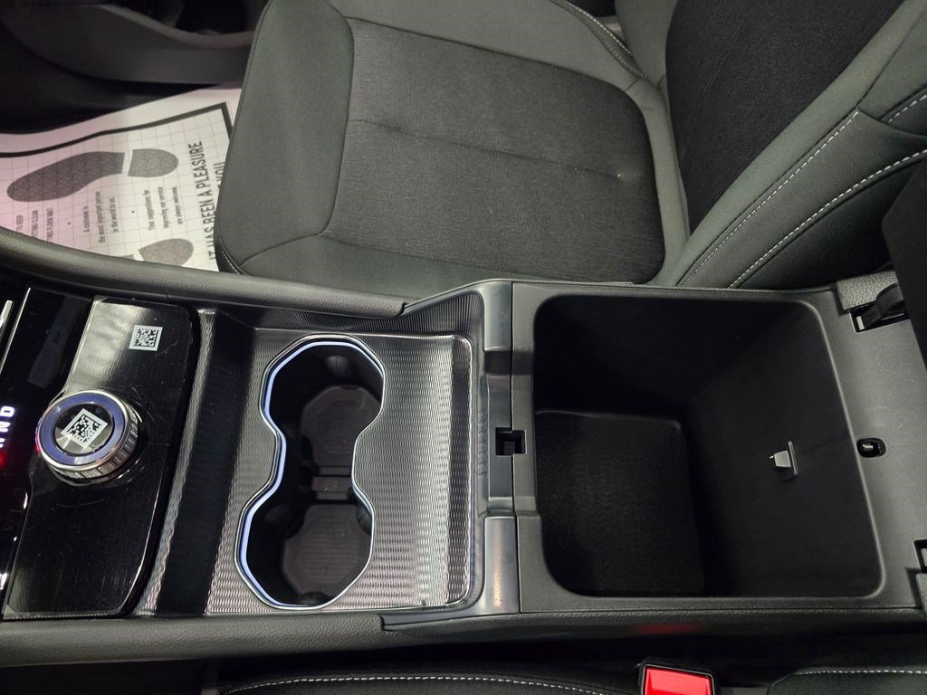New 2027 Jeep Grand Cherokee Laredo X RWD image 26
