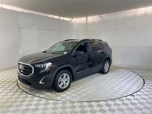 Used 2021 GMC Terrain SLE w/ Driver Convenience Package image 20