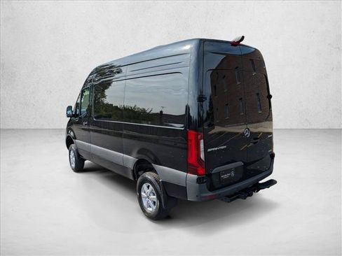 Used 2025 Mercedes-Benz Sprinter 2500 image 7