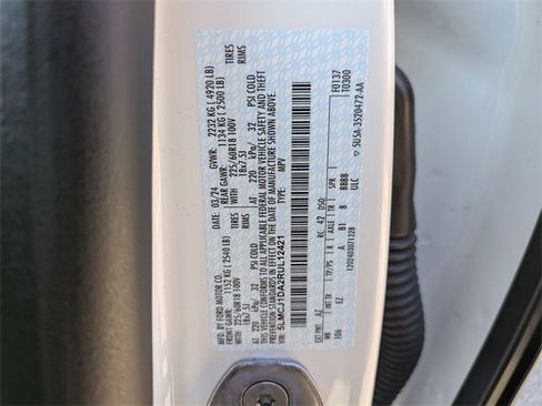 Used 2024 Lincoln Corsair AWD image 29