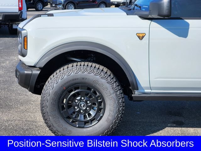 New 2026 Ford Bronco Badlands AWD/4WD image 9
