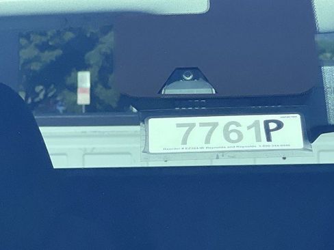 Used 2022 Chevrolet Colorado LT w/ Fleet Safety Package image 31