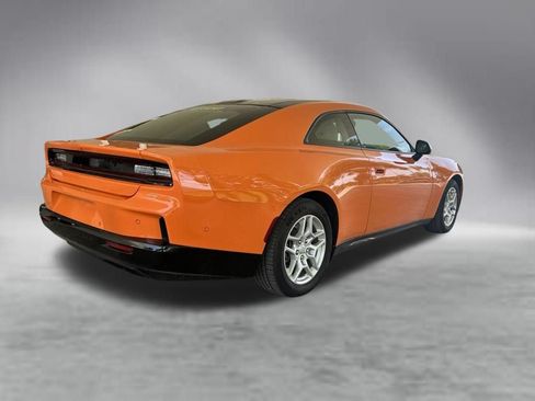 Used 2025 Dodge Charger Daytona R/T w/ Quick Order Package 25M R/T AWD/4WD image 3