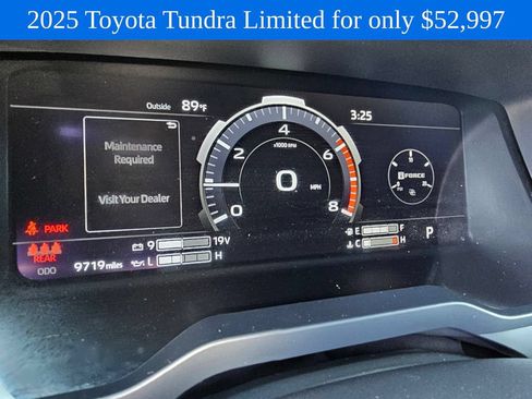 Used 2025 Toyota Tundra Limited AWD/4WD image 27