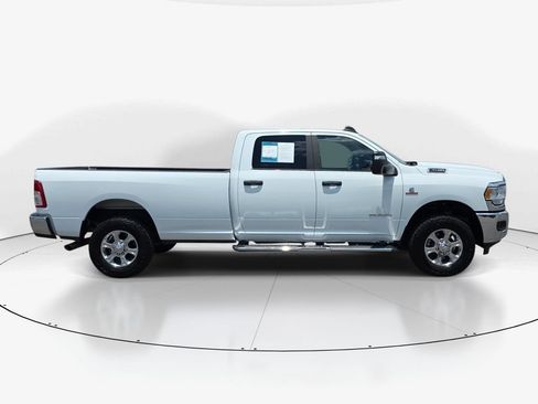 Used 2024 RAM 3500 Big Horn AWD/4WD image 5