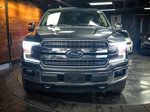 Used 2018 Ford F150 Lariat w/ Equipment Group 502A Luxury AWD/4WD image 4