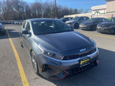 Used 2023 Kia Forte GT-Line image 1