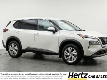 Used 2025 Nissan Rogue SV