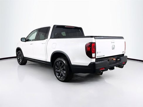 Used 2023 Honda Ridgeline Sport image 5