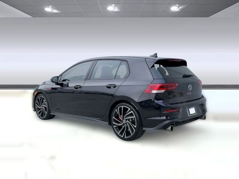 Used 2022 Volkswagen GTI Autobahn image 3
