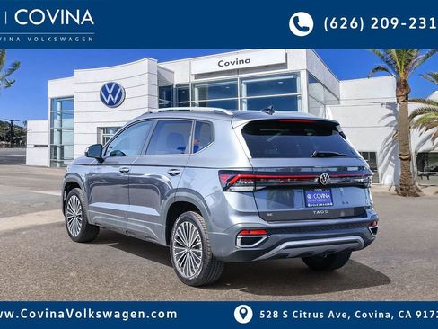 New 2025 Volkswagen Taos SE image 5
