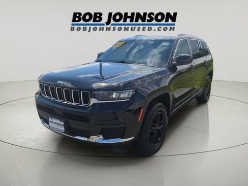 Used 2023 Jeep Grand Cherokee L Laredo w/ Luxury Tech Group I AWD/4WD image 5