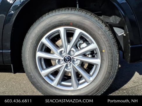 New 2025 MAZDA CX-5 AWD 2.5 S w/ Preferred Package image 3