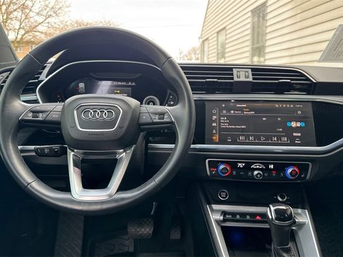 Used 2023 Audi Q3 2.0T Premium Plus image 15